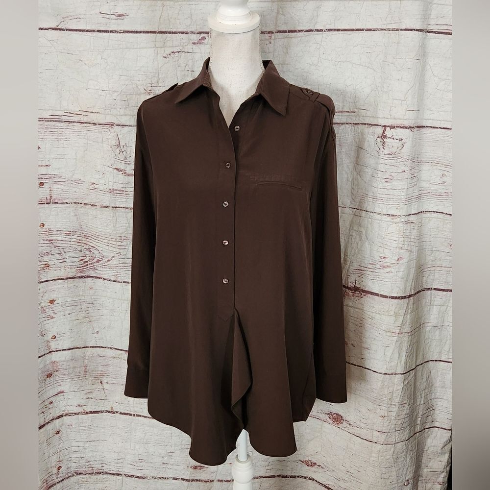 Vince Flowy Button Front Blouse Size Medium‎